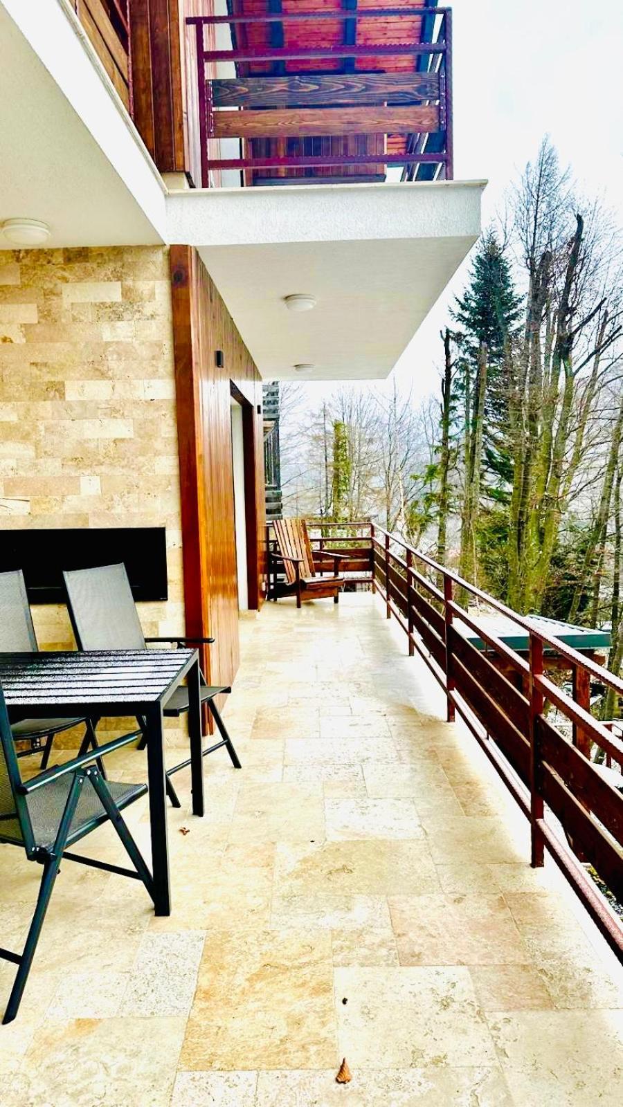 Stone House Sinaia Villa Bagian luar foto